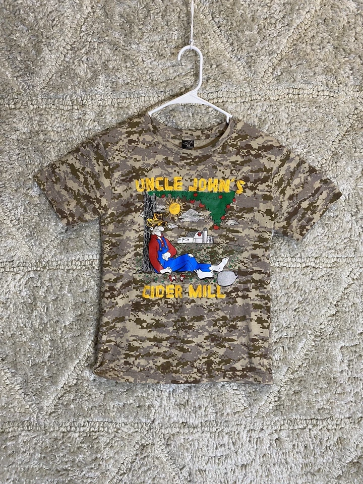 Code V T-Shirt Uncle John’s Cider Mill Camo Size Small - Image 1 of 4