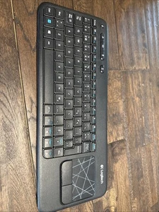 Logitech K400R Wireless Touch Keyboard with Touchpad (NO RECEIVER) (FRENCH CH... - Bild 1 von 2