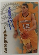 2011-12 Fleer Retro Tobias Harris Skybox Autographics Rookie Autograph Tennessee