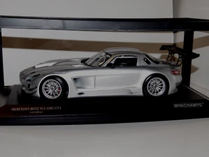 MERCEDES BENZ SLS AMG GT3 STREET 2011 Minichamps 151113100 1:18 - Picture 1 of 5