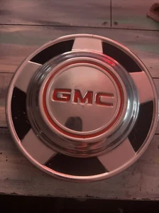 1973-1987 GMC Truck 10.5" Wheel Hubcap GM OEM 4x2 4x4 - Picture 1 of 4