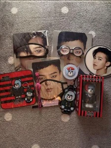 BIGBANG G-DRAGON merce ufficiale e merce da tour super vendita da JPN       - Foto 1 di 12