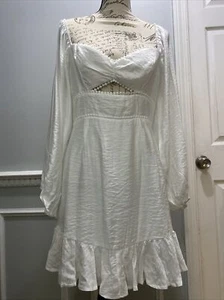 AUS Design White Dress Selfie Leslie Women’s XL Thin Lined Body Long Sleeves NWT - Picture 1 of 12