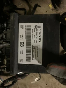 2010-11, Cadillac SRX, Lacrosse, Saab, Allure, BCM, módulo de entrada sin llave 13577127 - Imagen 1 de 1