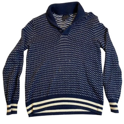 Suéter de hombre American Eagle ojo de pájaro grande azul marino y blanco estampado chal cuello Foto 1 de 4