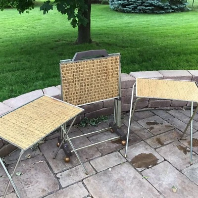 Bandejas de TV vintage de mimbre real de ratán con patas de metal 4 unidades con soporte rodante Foto 1 de 4