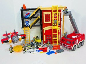 fisher price firehouse playset