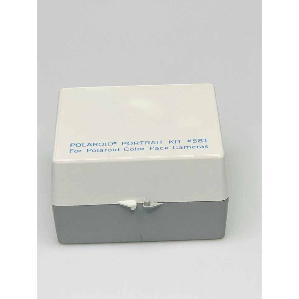 Kit Primer Plano Polaroid Vintage Nº 581 para cámaras Color Pack Foto 1 de 4