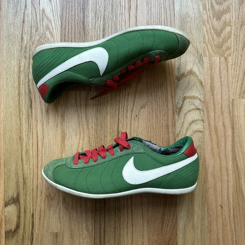 Men's 2005 OG Nike Sample Mexico World Cup Olympic 70 Green Suede Sneakers Sz 9 Cover