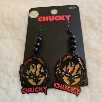 Brincos Spirit Halloween Chucky novos sem níquel super fofos e divertidos  - Imagem 1 de 4