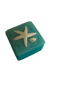 Pequeña caja de anillo de baratija esmerilada de vidrio marino azul - Imagen 1 de 5