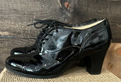 Zapatos de salón para mujer Nine West de charol negro 8 M Foto 1 de 4