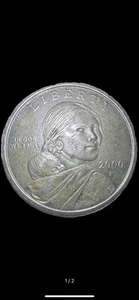 2000 P SACAGAWEA ONE DOLLAR COIN US LIBERTY GOLD COLOR CIRCULATED - Picture 1 of 6