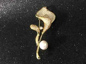 Regalo Día de la Madre Perlas Naturales de Agua Dulce y Broches Rosa 18KGP - Imagen 1 de 6