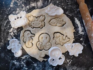 Under the Sea Cookie Cutter/Biscuit/Fondant Set/Kids Play Doh - Picture 1 of 4