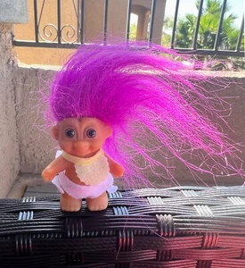 VTG Troll Russ doll/figurine preemie diapers/bib Magenta Hair creepy fairycore - Picture 1 of 3
