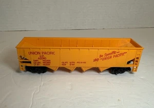 Tyco HO Scale P/N 344E 40ft 4 Bay Open Hopper Union Pacific Car # UP 62040 - Bild 1 von 6