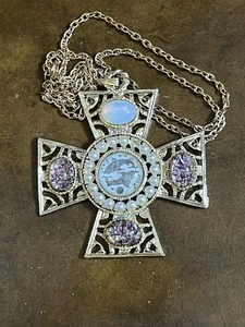 Vintage Women Large Maltese Cross - Rhinestone 1950s - Picture 1 of 9