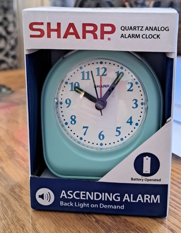 Sharp Battery Powered Ascending Alarm Clock Glow Dark Hands Back Light on Demand