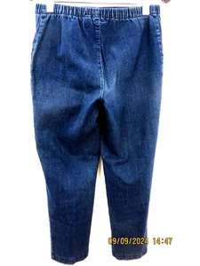 CROFT & BARROW SZ 12/PET SHORT Cotton/Spand Blue Streatch Pull On Jeans Trousers - Picture 1 of 15