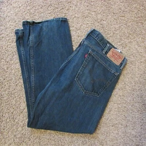 Levi's 505 Straight Fit 40X30 Blue Denim Jeans Zip Fly 5 Pocket - Picture 1 of 3