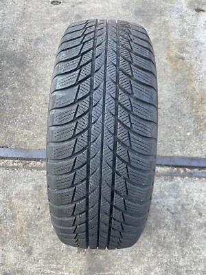 Winterreifen 205/60 R16 96H XL Bridgestone Blizzak LM001 DOT18 6,3-7mm - Bild 1 von 3