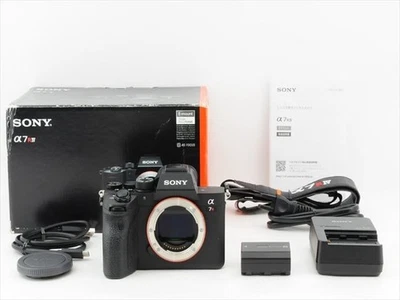 Sony A7R IV ILCE-7RM4 Shutter count 21931 Mint English Language #23386E - Image 1 of 4