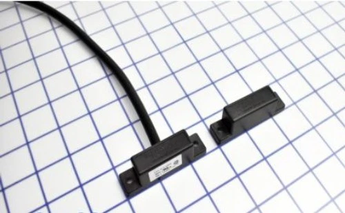 115-EY-06K Edwards Signaling Switches, 115 Series Interlock Switch, N/C Triac, - Image 1 of 1