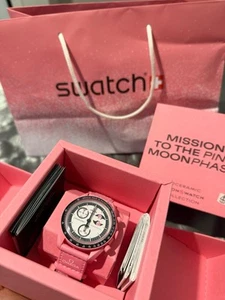 ‘MISSION TO PINK MOONPHASE’ SWATCH X OMEGA MOONSWATCH SPECIAL OFFER ✅ - Picture 1 of 2