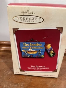 BEATLES MINIATURE METAL LUNCH BOX & thermos / Ornament  - Picture 1 of 11