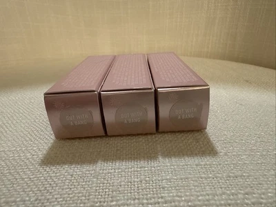 MAC Amplified Creme Lipstick Out With A Bang 0.1 oz Full Size NIB - Image 1 of 4