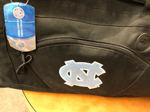 NORTH CAROLINA TARHELLS GYM WORKWORK/TRAVEL BAG WITH STRAPS Cover
