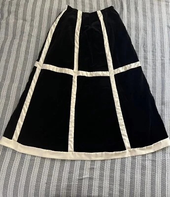 Chessa Davis Prairie Skirt, Black Velvet, Pearly White Satin, Formal, Yellow - Image 1 of 4