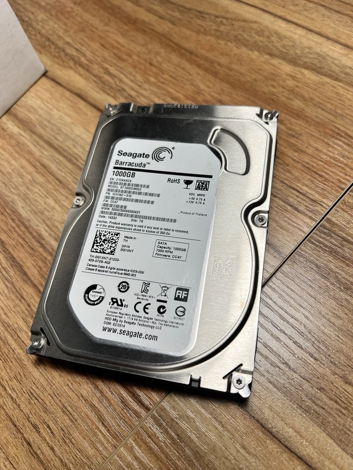 SEAGATE ST1000DM003 1SB102-021 1TB 7.2K RPM Cache 64MB 6Gb/s SAS 3.5" HDD - Image 1 of 1