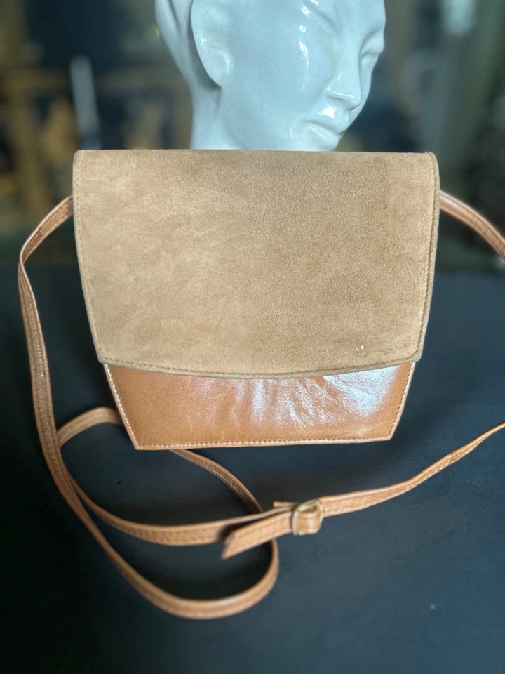 80’s Vtg Sasha Crossbody Saddle Bag Flap Suede Leather Natural Tan Shoulder Bag - Image 1 of 4