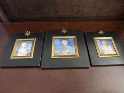 Antiguos retratos en miniatura finos de principios del siglo XIX familia Pearson niños mascotas muñecas Foto 1 de 4