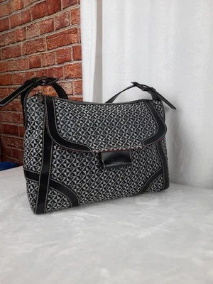 Bolso de hombro Maxx New York Signature Foto 1 de 4