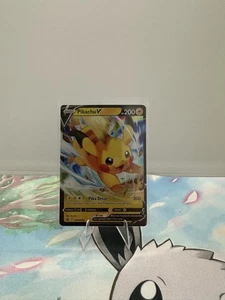 Pikachu V SWSH285 SWSH: Sword & Shield Promo Cards Holo - Picture 1 of 2