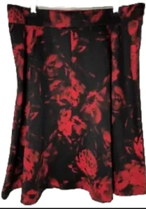 CB Established 1962 1x Skirt Black Floral Red Textured Below Knee - Picture 1 of 9