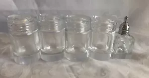Dinner Style Glas Salz und Pfeffer Shaker Set rund (2 3/8"" x 1 3/8"") Vintage - Bild 1 von 5