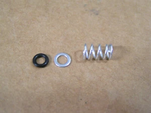 96-01 Adventurer 900 TRIUMPH MIKUNI CARBURETOR NEEDLE SCREW spring washer oring - Picture 1 of 2