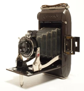 Zeiss Ikon Simplex 511/12 - Art Deco Bakelite Folding Camera - C:1935-37. - Picture 1 of 6