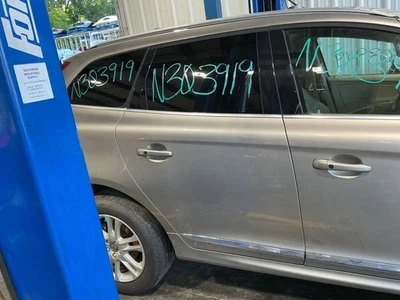 Passenger Right Rear Side Door XC60 Fits 09-13 VOLVO 60 SERIES 2066740 - Image 1 of 4