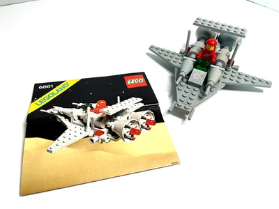 LEGO Classic Space X1 Patrol Craft (6861) 100% Complete w/ Instructions  - Image 1 of 4