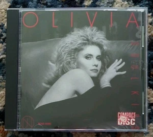RARE Soul Kiss CD - Olivia Newton-John - MCAD-31083 - Picture 1 of 4
