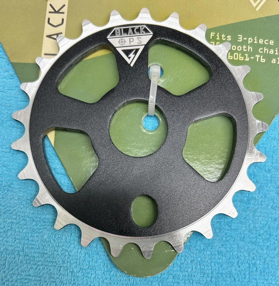 BLACK OPS BMX 25 TOOTH SPROCKET 3 PC CRANK CHAINRING BLACK MICRO DRIVE 6061-T6 - Image 1 of 4