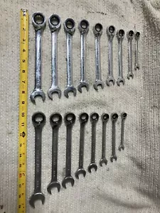 Craftsman Tools USA 17pc Metric SAE Reversible Combo Ratcheting Wrench Set - Foto 1 di 14
