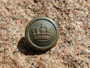 WW1 Original Wehrmacht Uniform Messing Knopf mit Krone (1616) - Bild 1 von 3