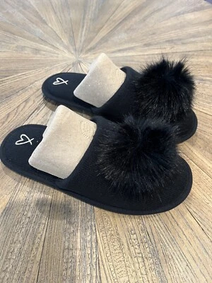 Sandalias Victorias Secret negras Pom Pom Slide M 7/8 NUEVAS EDICIÓN LIMITADA Foto 1 de 4