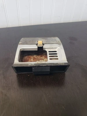 Cenicero salpicadero Citroen DS fabricante de equipos originales Foto 1 de 3